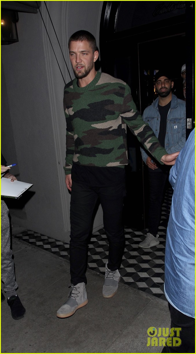 kendall jenner hits the town with ex chandler parsons 30