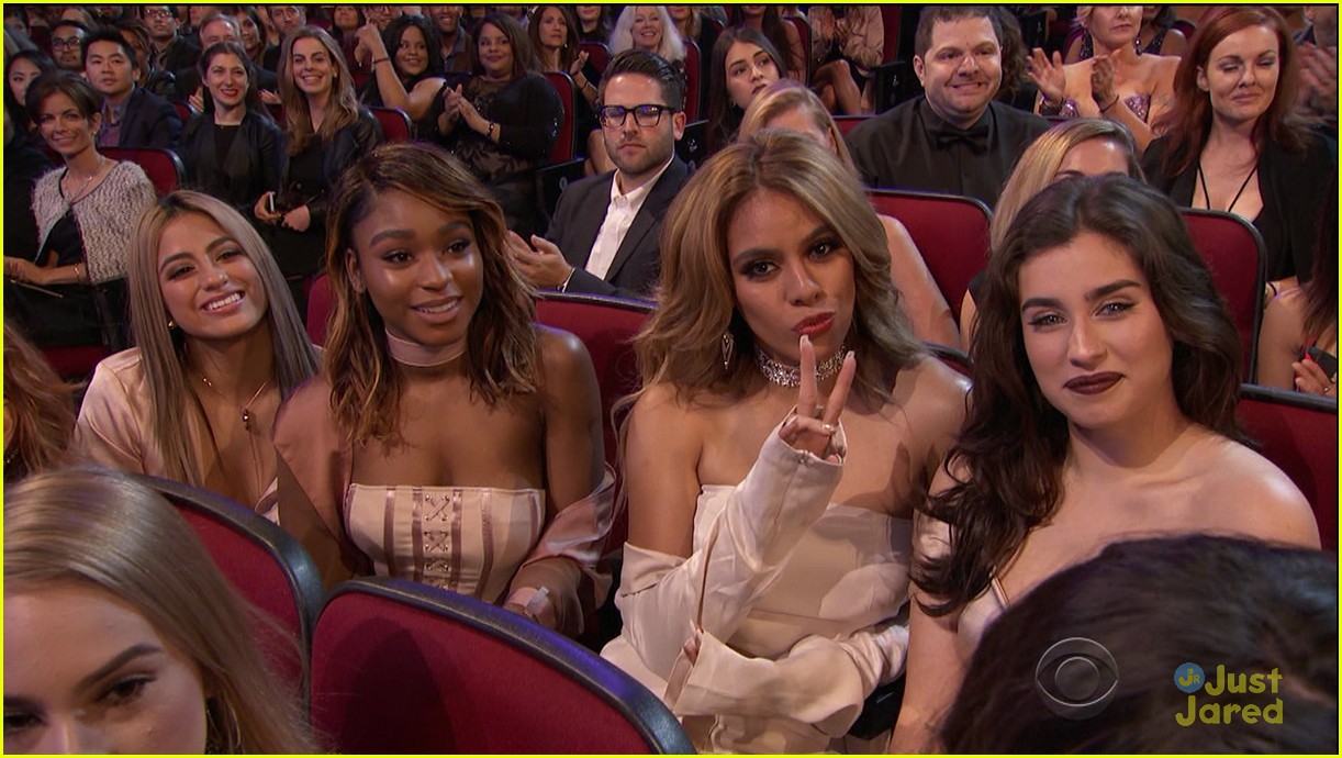 fifth harmonys lauren not feeling well at pcas 05