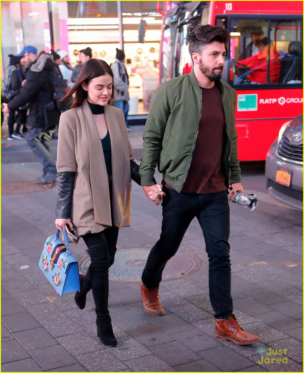 lucy hale date anthony kalabretta pll date character 05