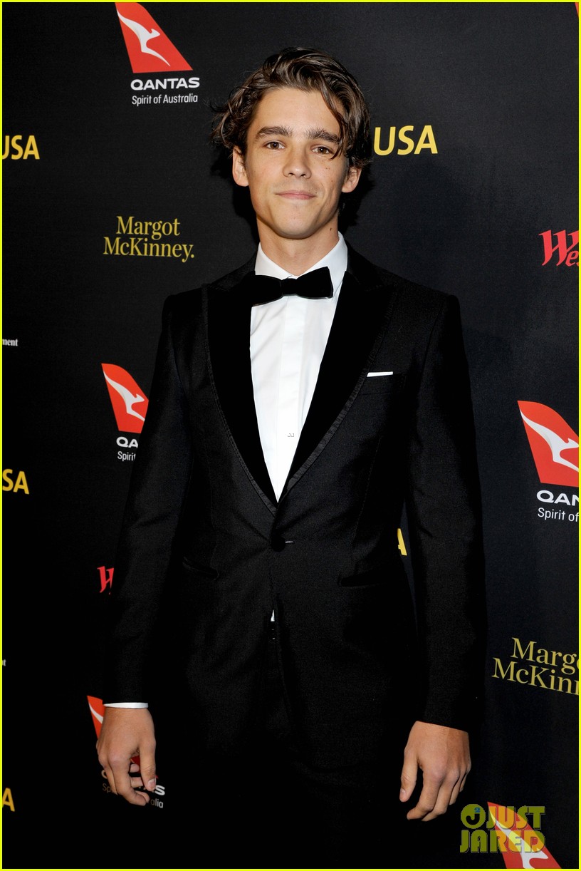 dominic purcell brenton thwaites more suit up for gday black tie gala 01