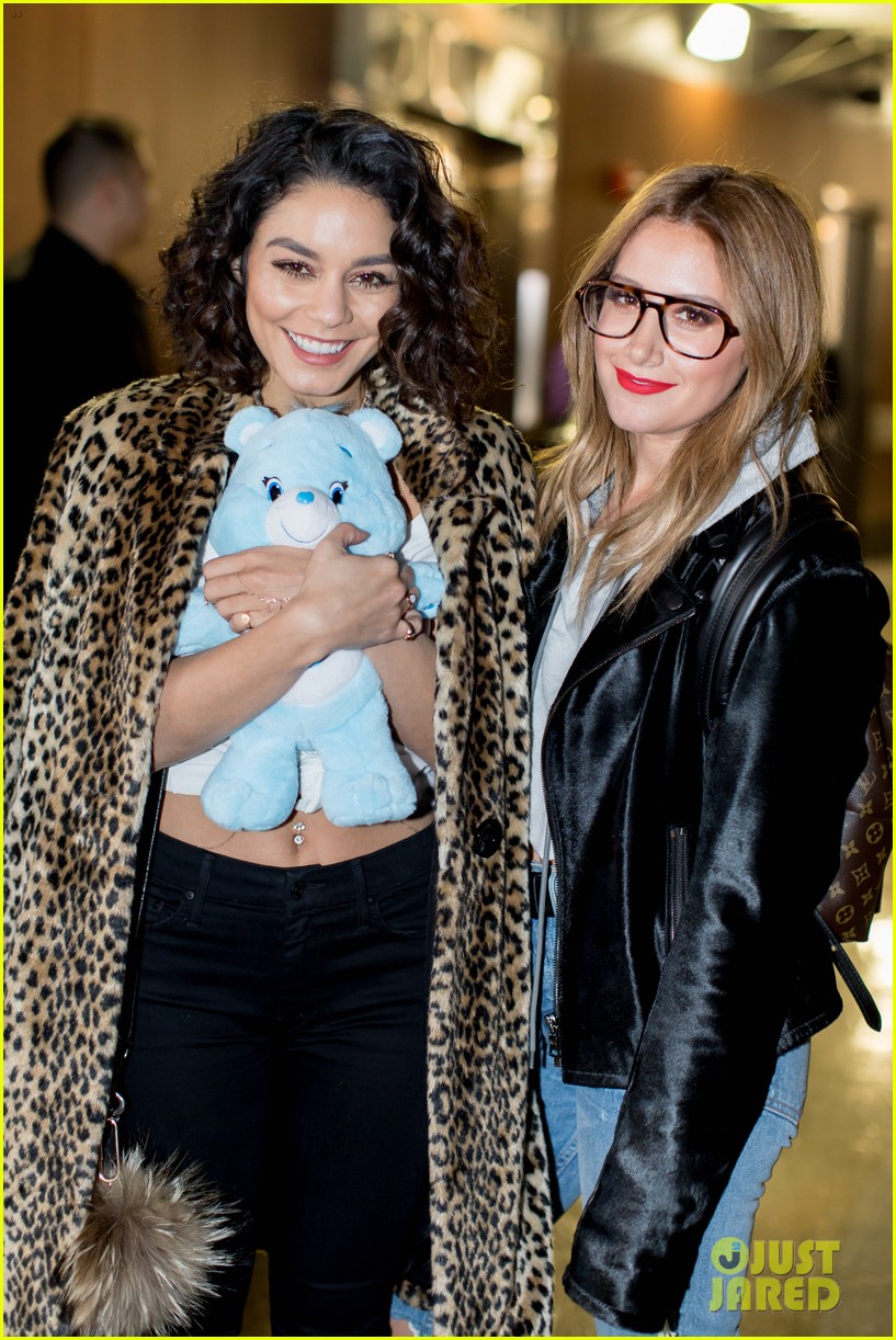 ashley tisdale vanessa hudgens bff lakers date 06