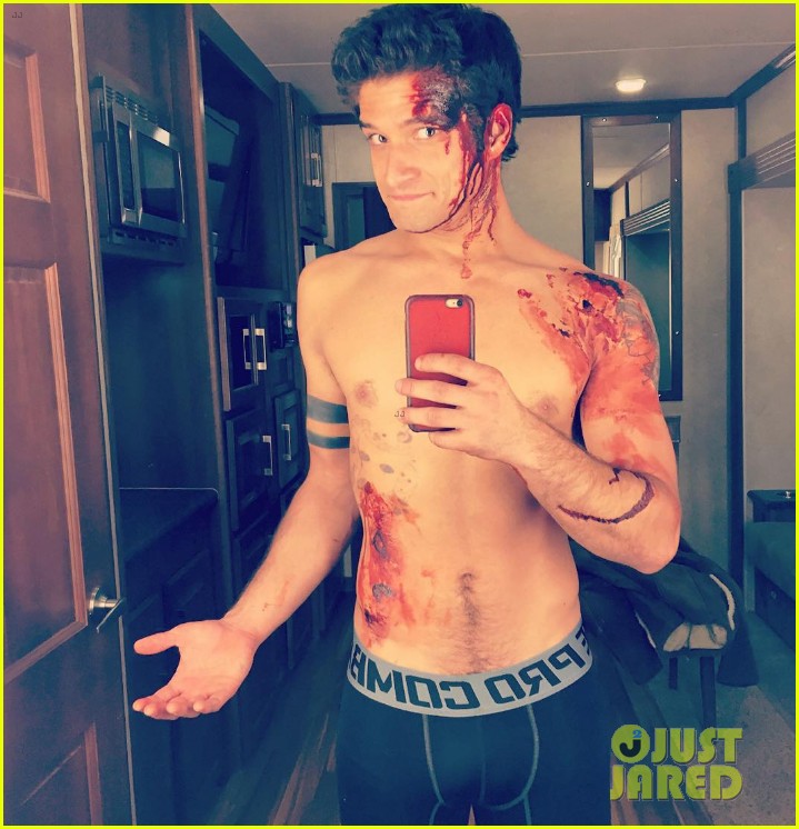 tyler posey gets support from fans after private videos 02