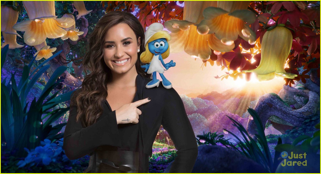 ariel winter demi lovato smurfs character images 04