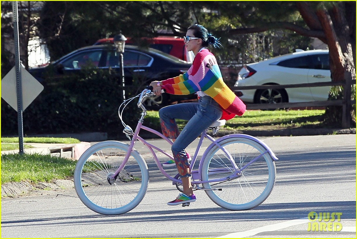bella thorne color bike ride rainbow 02