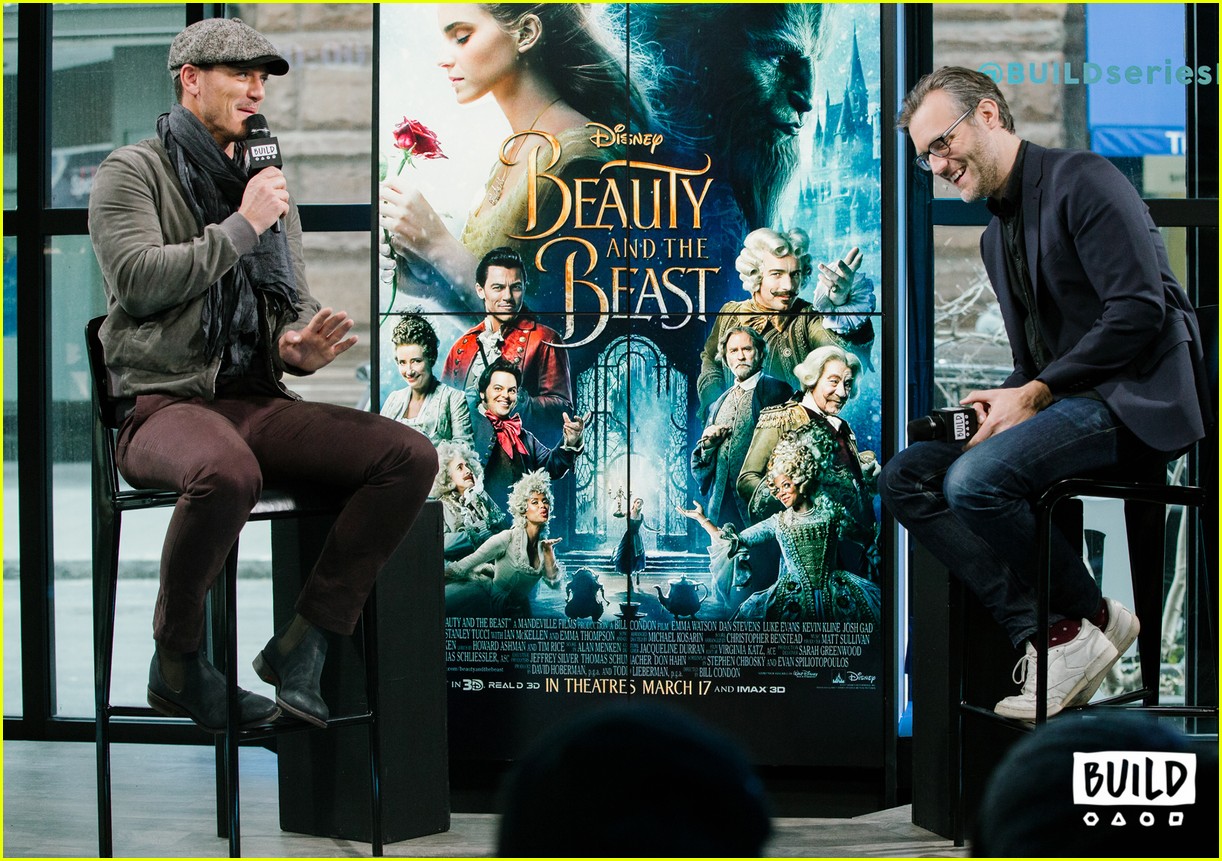 luke evans debuts gaston clip from beauty and the beast 22
