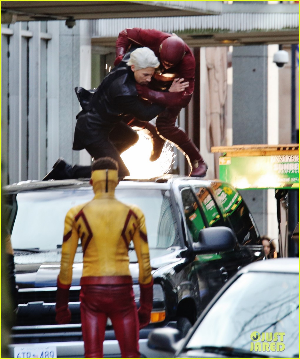grant gustin the flash filming in vancouver 03