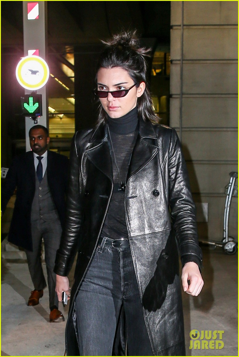 kendall jenner shares whats on her grocery list 09