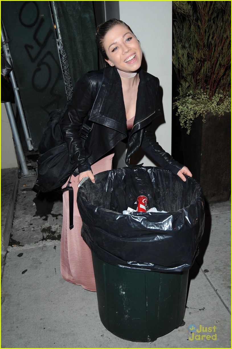 jennette mccurdy poses trash can dove cameron crush 02