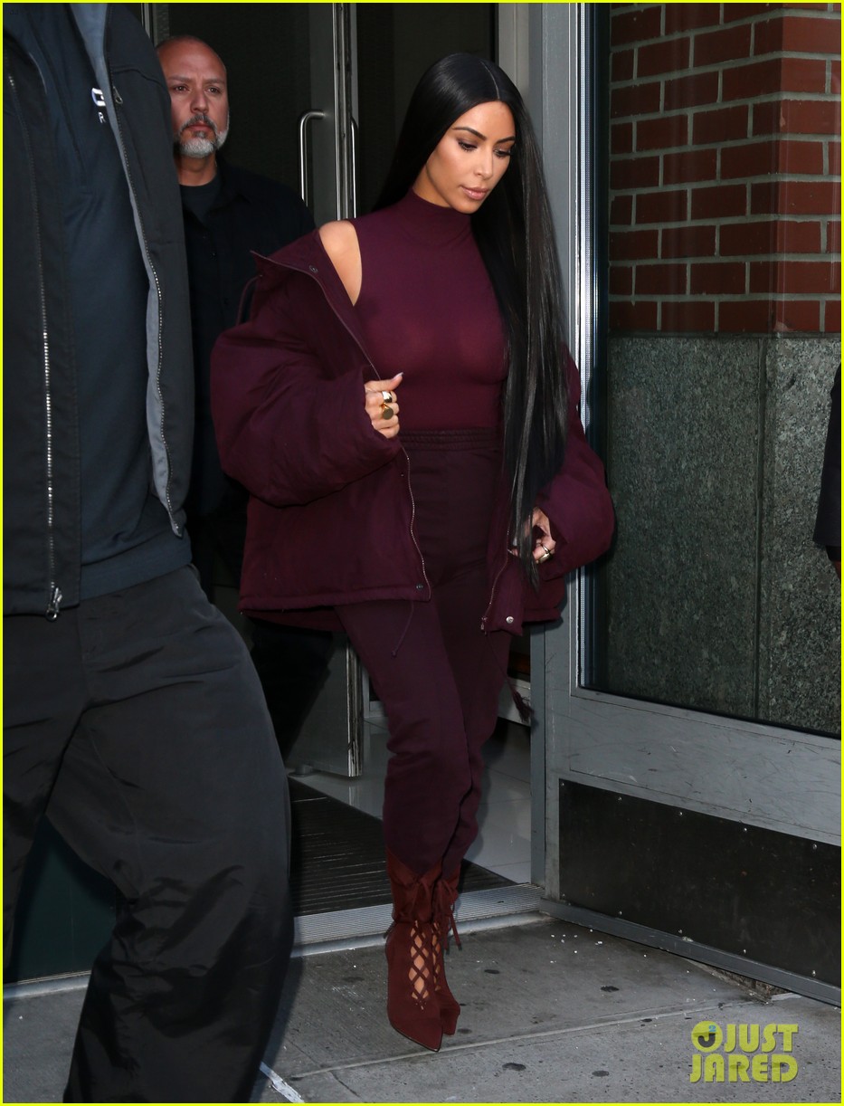 kim kylie more attend kanyes yeezy fashion show in nyc 12