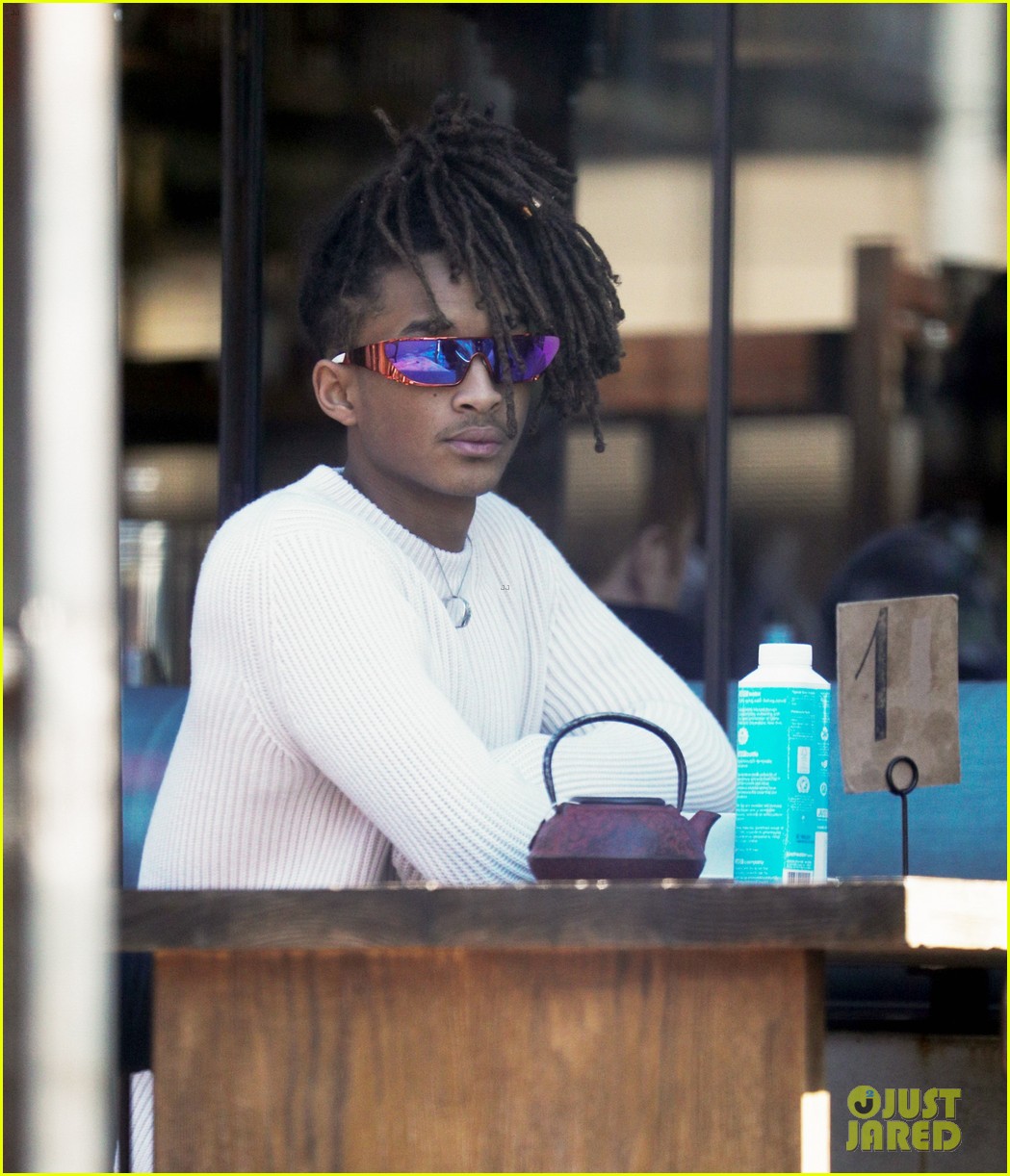 jaden smith looks so much like his dad will see the pics 03