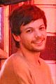 louis tomlinson hangs out with james arthur after his hotel cafe concert 01