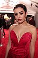 charli xcx compares her grammys 2017 red carpet look to an emoji 03