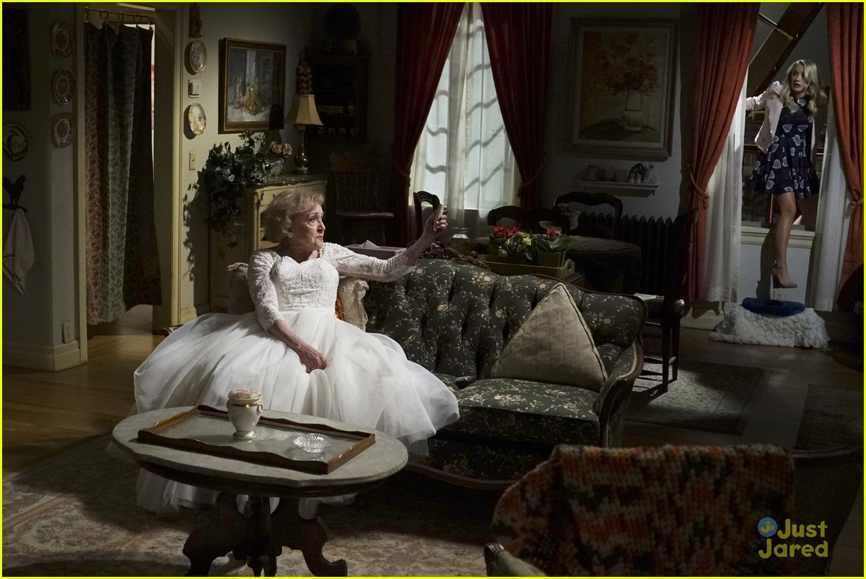 emily osment wedding dress episode betty white young hungry 25