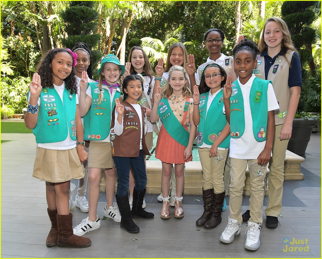 mckenna grace becomes girl scout 07