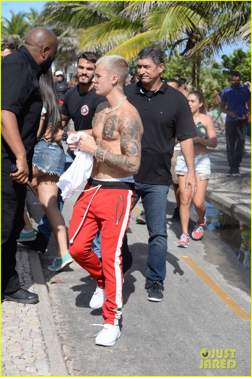 Justin Bieber Debuts Ferocious New Ink Pictures Inside! Photo