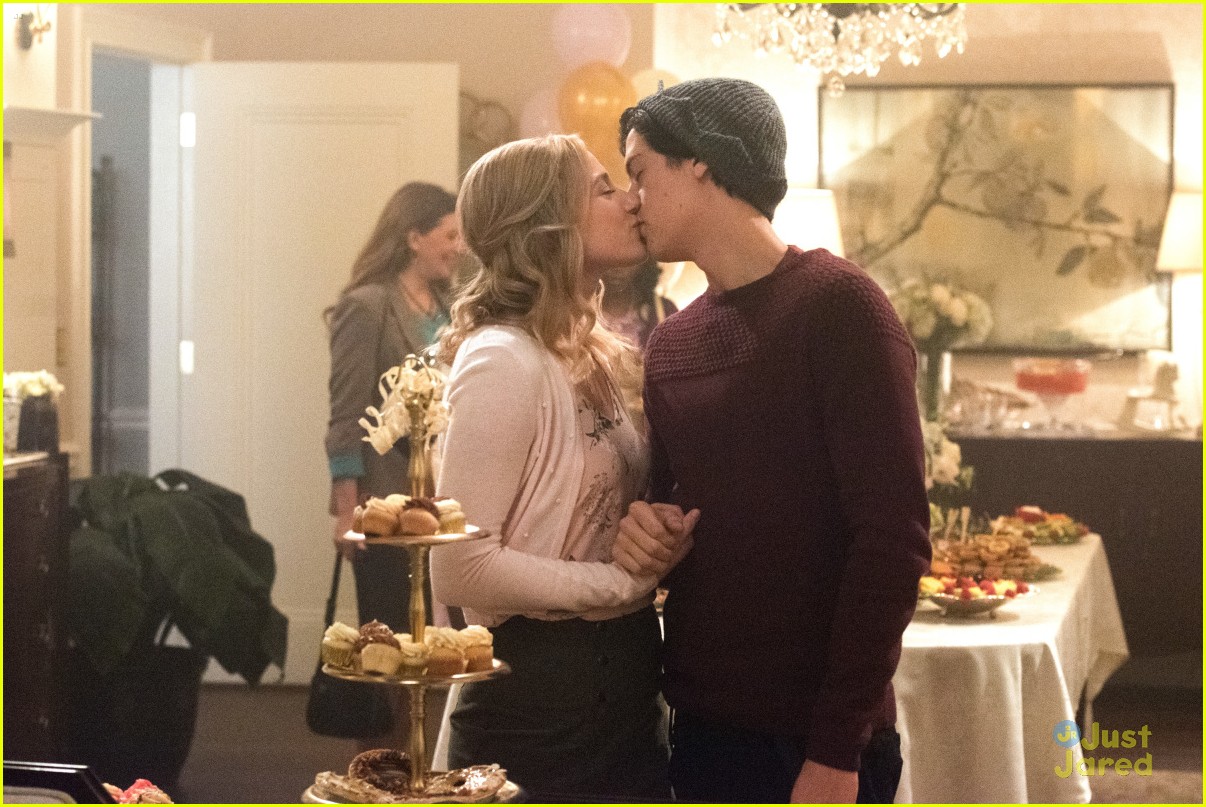 riverdale baby shower construction outsiders stills 01
