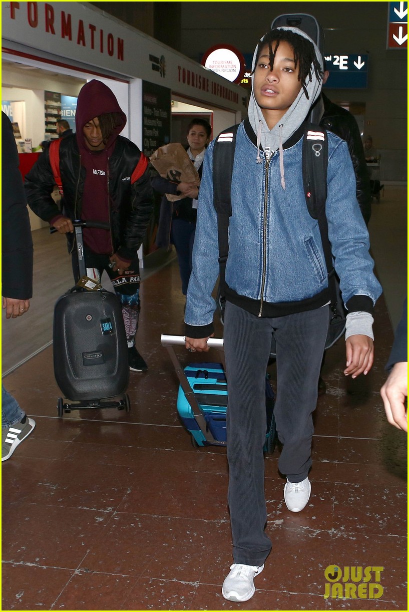 willow jaden smith jet out lax 01