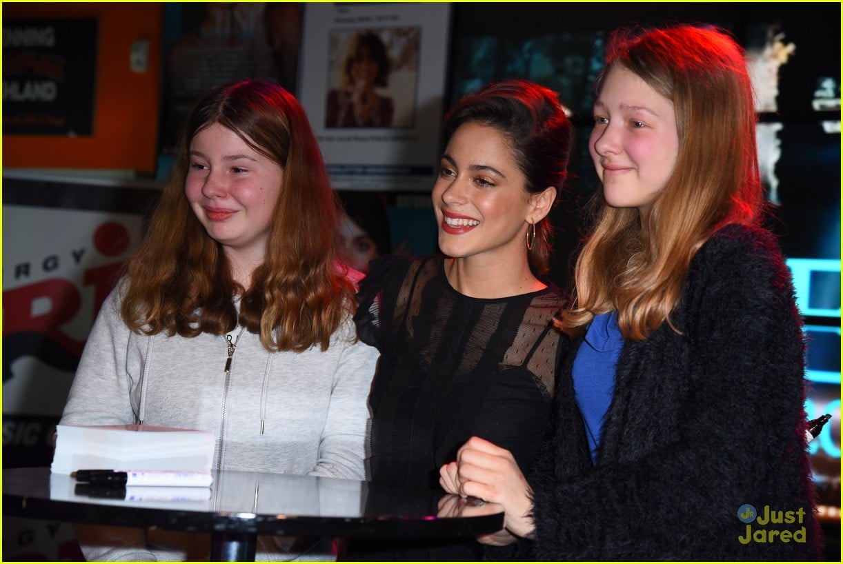 tini stoessel six months with pepe hamburg signing 05
