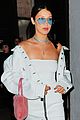 bella hadid shows off her stylish side in nyc 04
