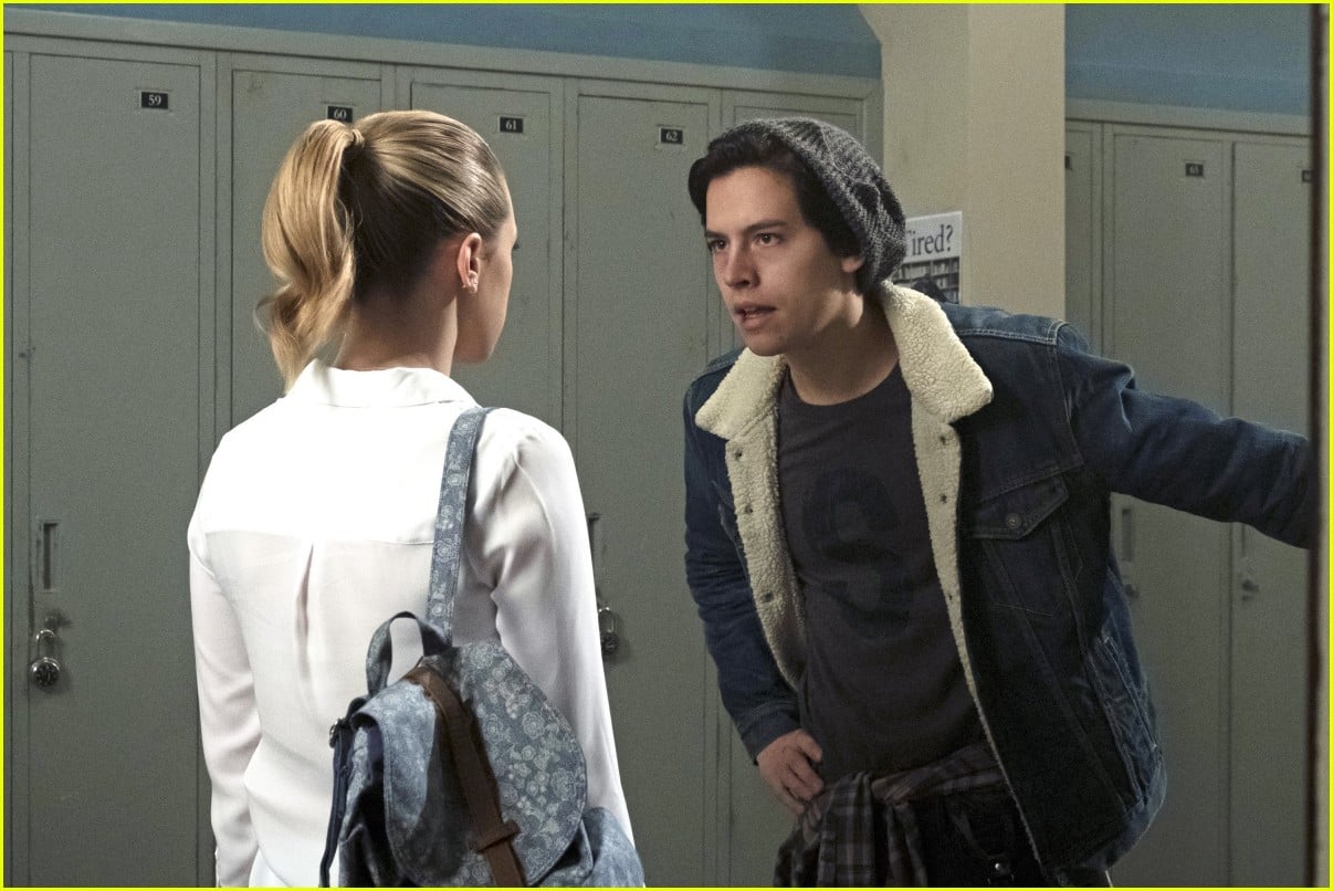 cole sprouse jughead hat meaning 04