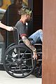zayn malik arrives at gigi hadids apartment in a wheelchair 05