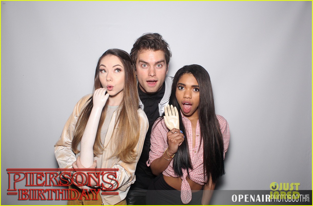 pierson fode has a stranger things themed birthday 04
