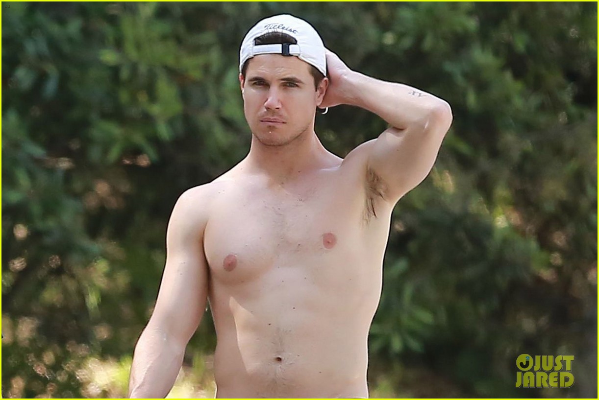 robbie amell goes shirtless on a hike 02