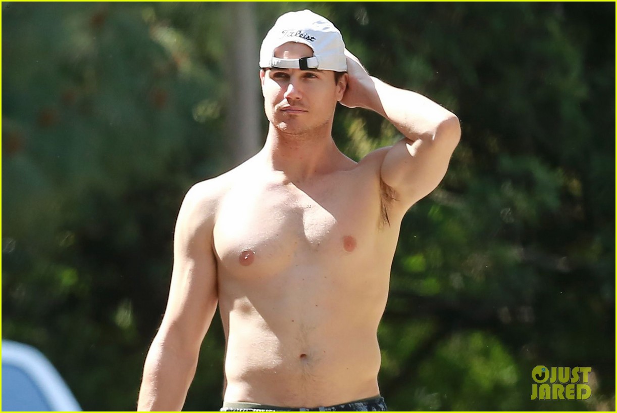 robbie amell goes shirtless on a hike 04