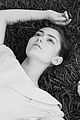 transparents emily robinson stuns in expressive new photo shoot 01