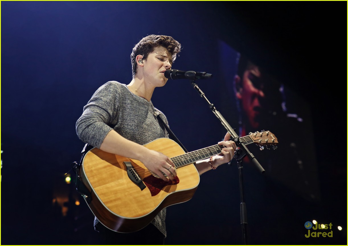 shawn mendes story behind new single nothing hold back 10