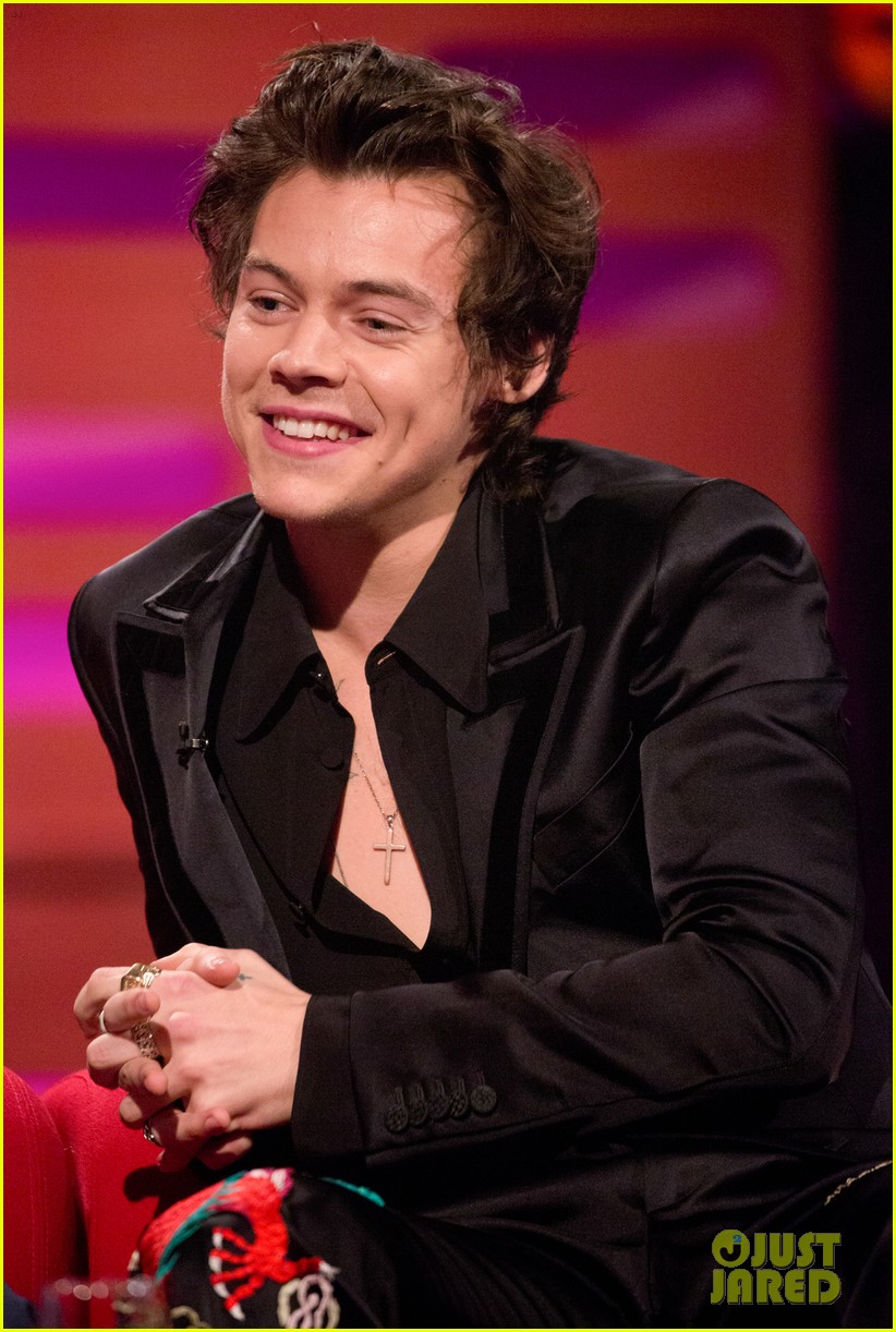 harry styles reveals surprising meaning behind sign of the times 01
