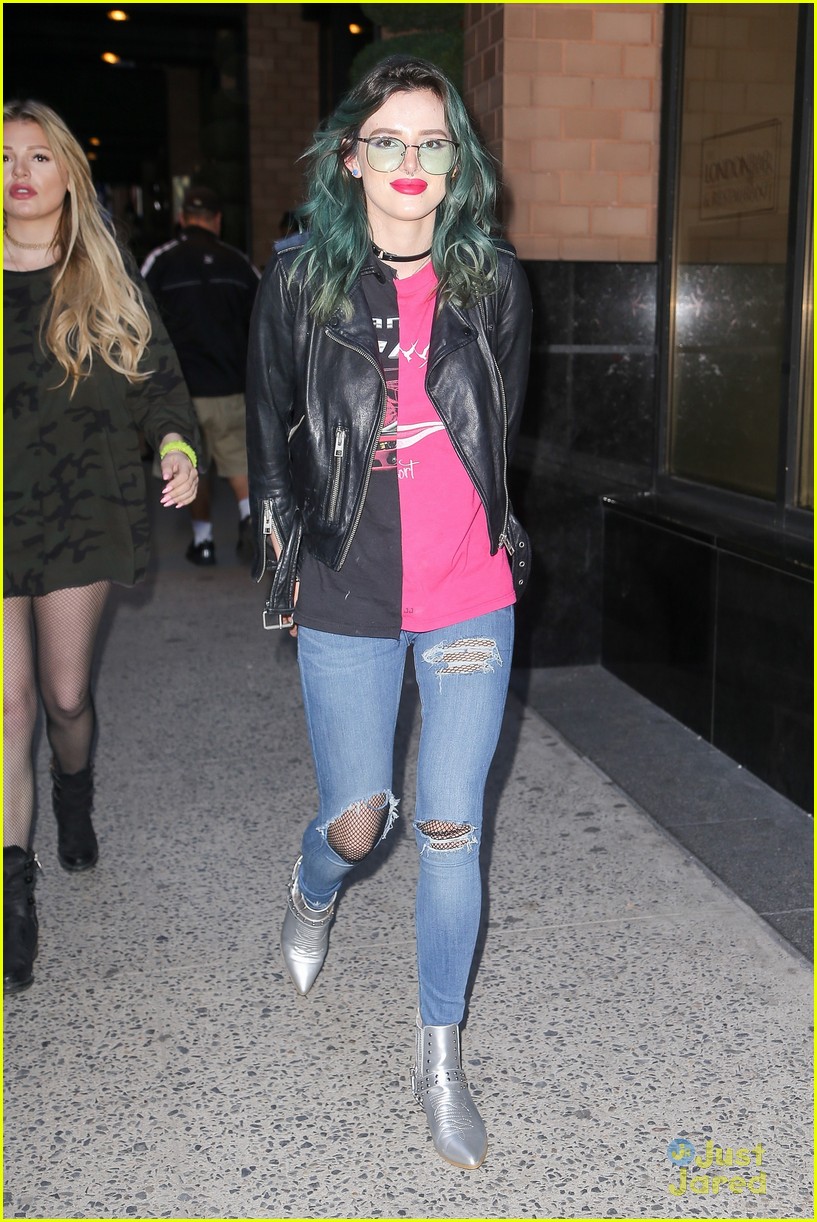 bella thorne arrives nyc famous love 02