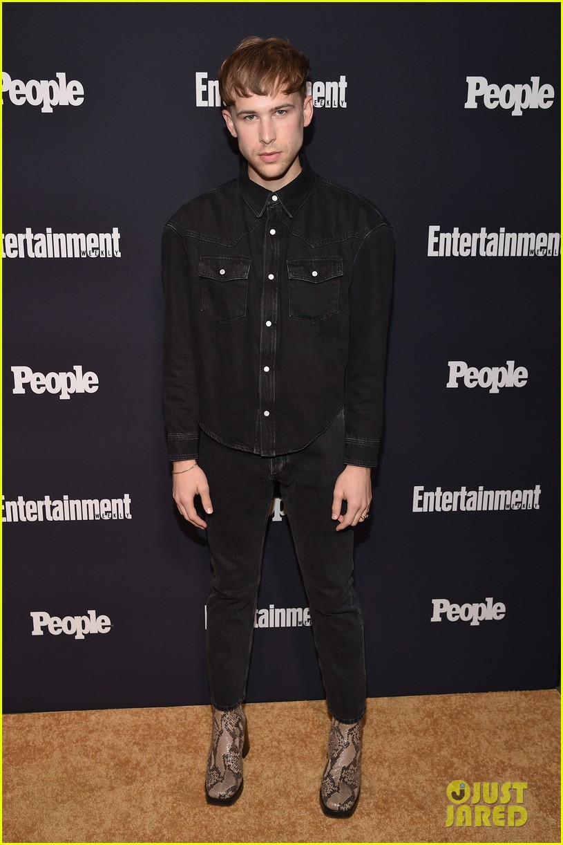13 reasons why riverdale ew people upfronts party 07
