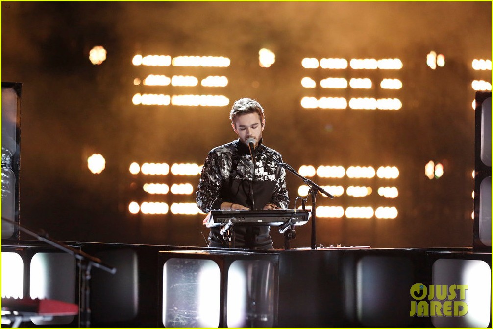 alessia cara zedd perform stay on the voice03