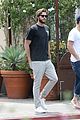 liam hemsworth grabs lunch with a pal in malibu03