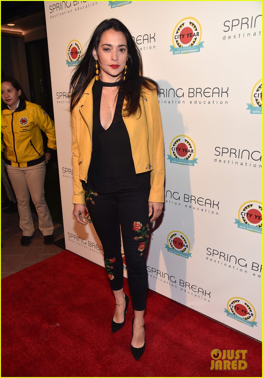 liam hemsworth joey king step out at annual city year la spring break event 11