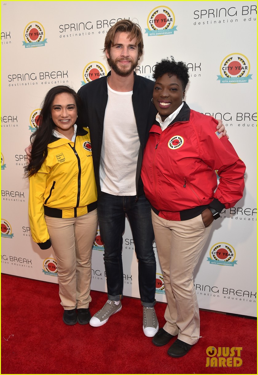 liam hemsworth joey king step out at annual city year la spring break event 22
