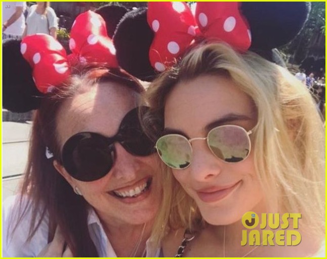 exclusive lele pons writes heartfelt letter to mom for jjjs mothers day 06