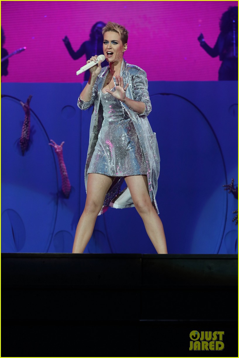 katy perry lorde lana del rey rock out at radio music festival10