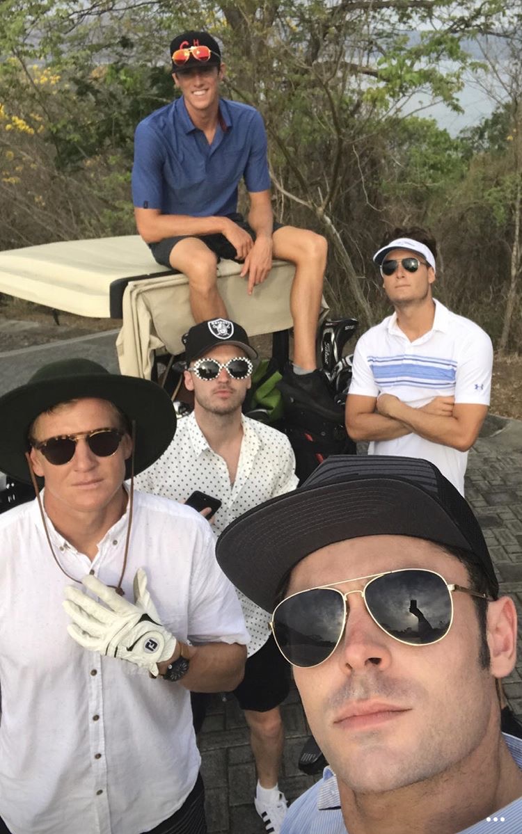 zac efron plays golf shirtless on vacation04