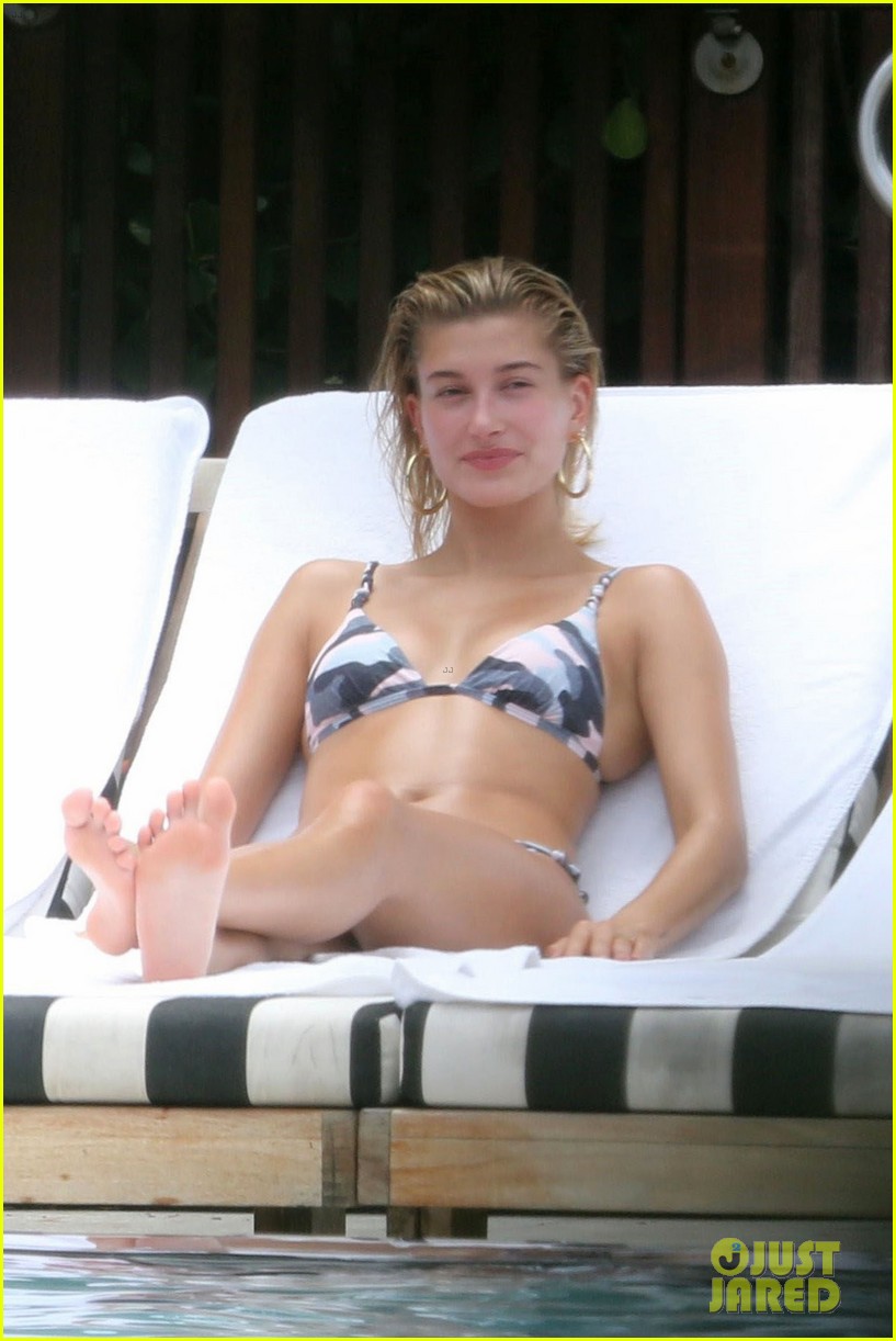 hailey baldwin takes a dip in her camo bikini 05