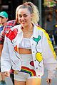 miley cyrus shows off her legs in rainbow shorts02
