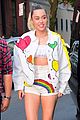 miley cyrus shows off her legs in rainbow shorts04