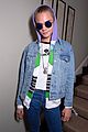 cara delevingne kicks off levis tailor shop party in style 01