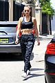 bella hadid shows off her toned abs in nyc02