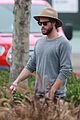 liam hemsworth grabs lunch with luke and parents in malibu 06