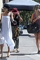 vanessa hudgens grabs lunch with mom sister 06