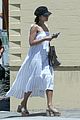 vanessa hudgens grabs lunch with mom sister 07