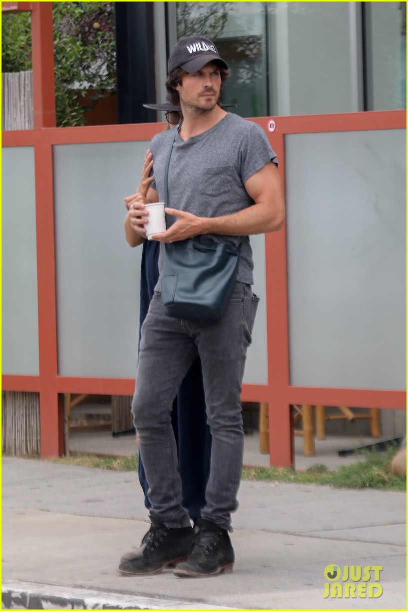 ian somerhalder pregnant nikki reed go for a lunch date 50