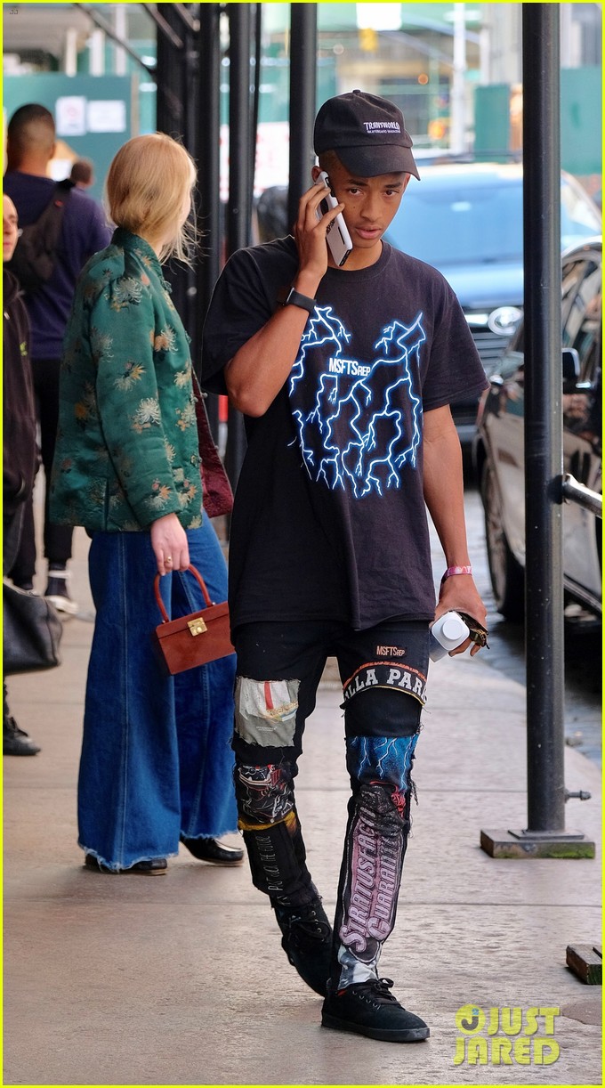 jaden willow smith moved out of parents house 03